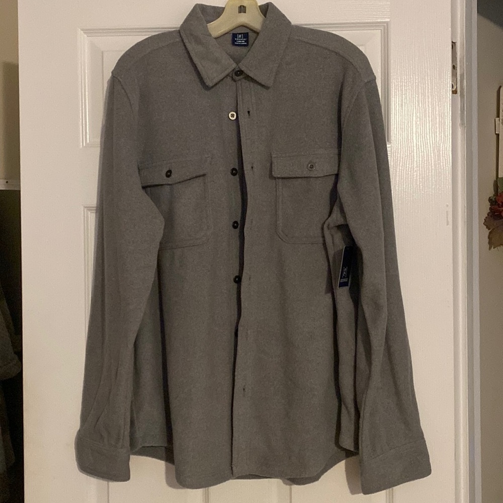 Men’s shirt